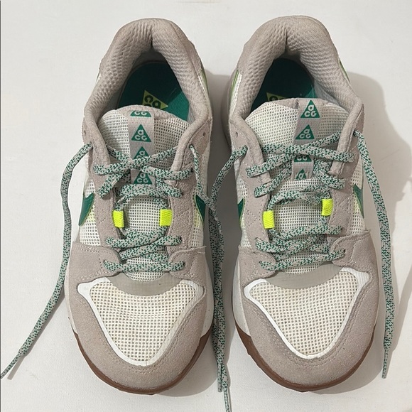 Nike ACG Lowcate Light Iron Ore Green Men’s Size 4.5 - Picture 3 of 9